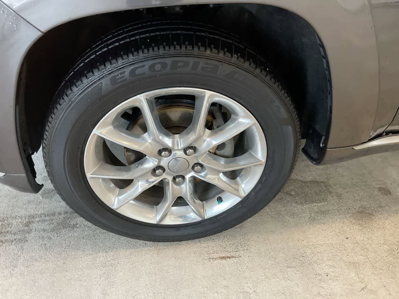 Used 2015 Jeep Grand Cherokee Summit image 10