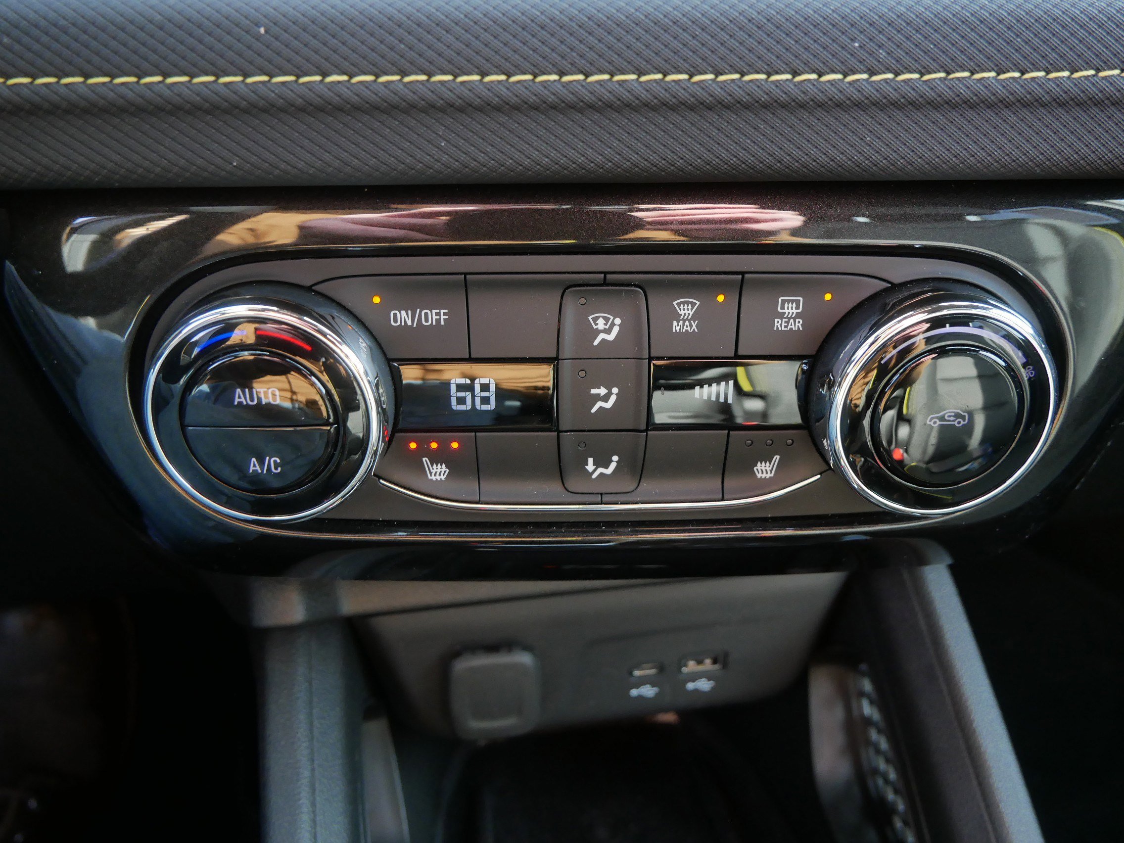 Used 2024 Chevrolet TrailBlazer ACTIV w/ Convenience Package image 29