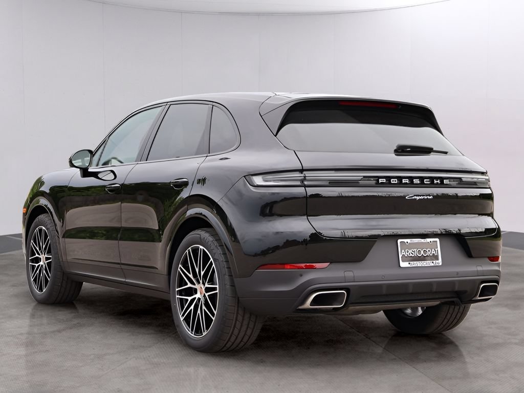 New 2026 Porsche Cayenne AWD/4WD image 3