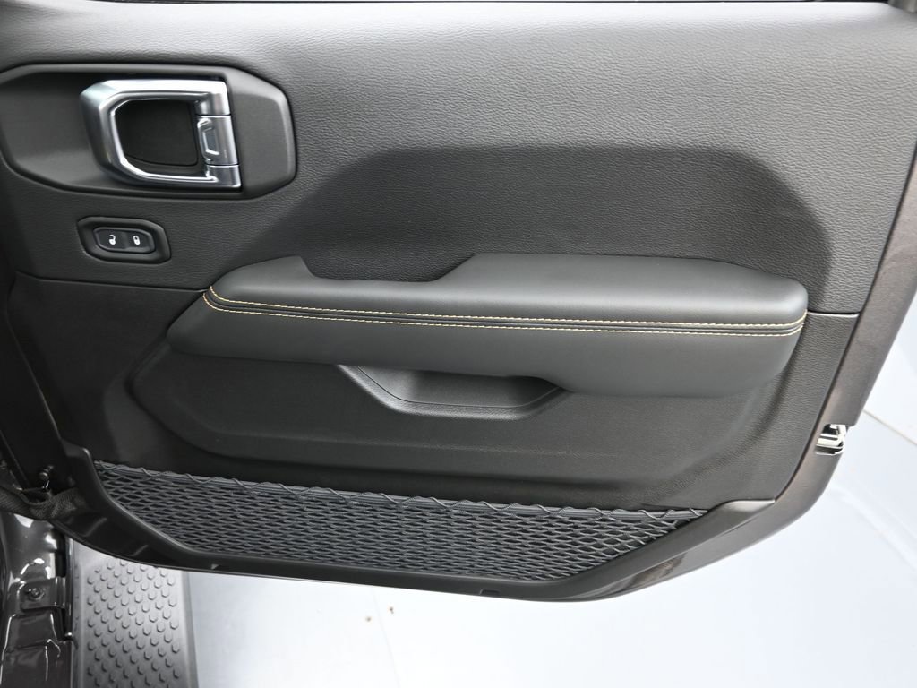 New 2025 Jeep Wrangler Sahara image 16