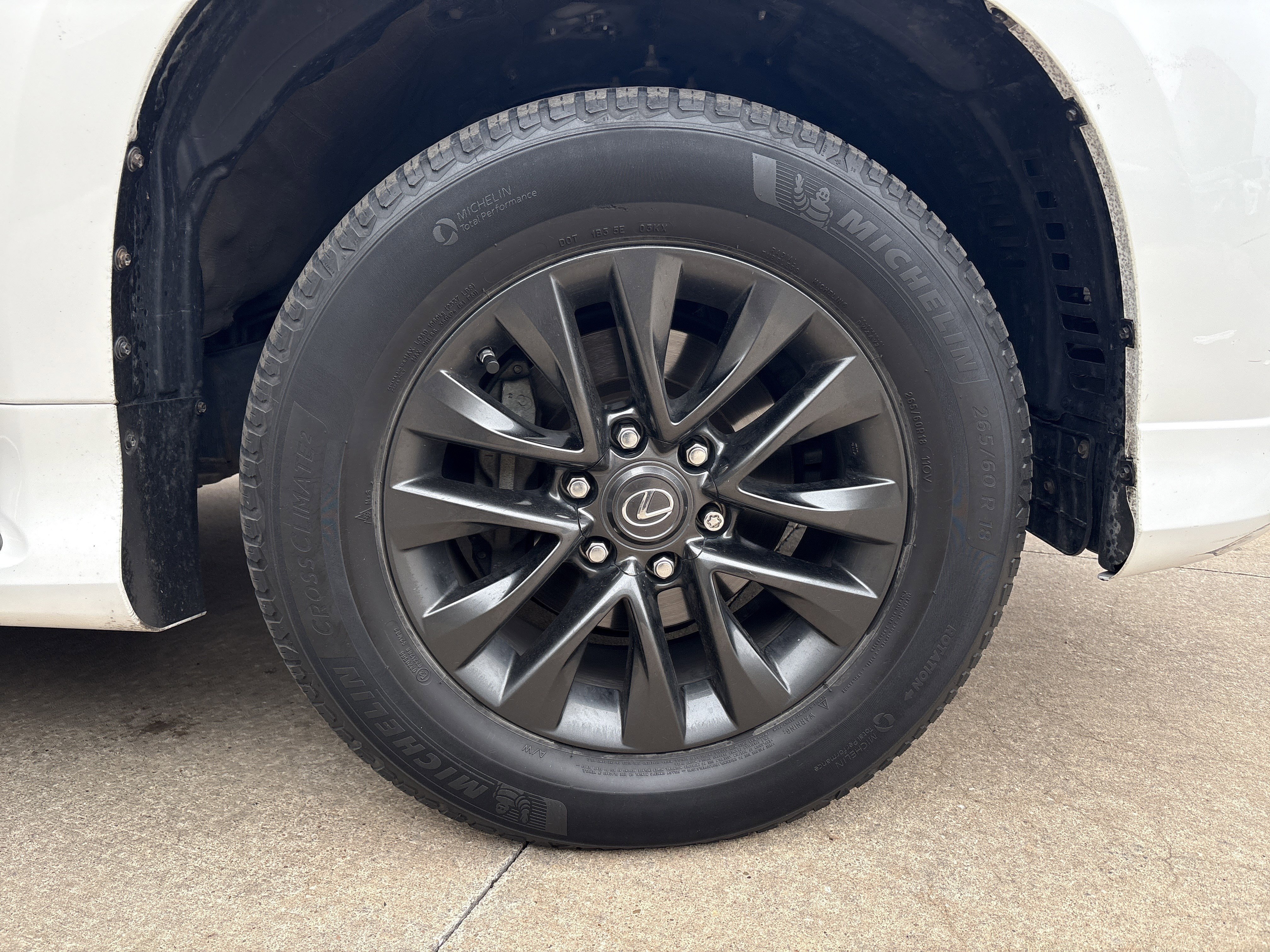 Used 2021 Lexus GX 460 Premium image 18