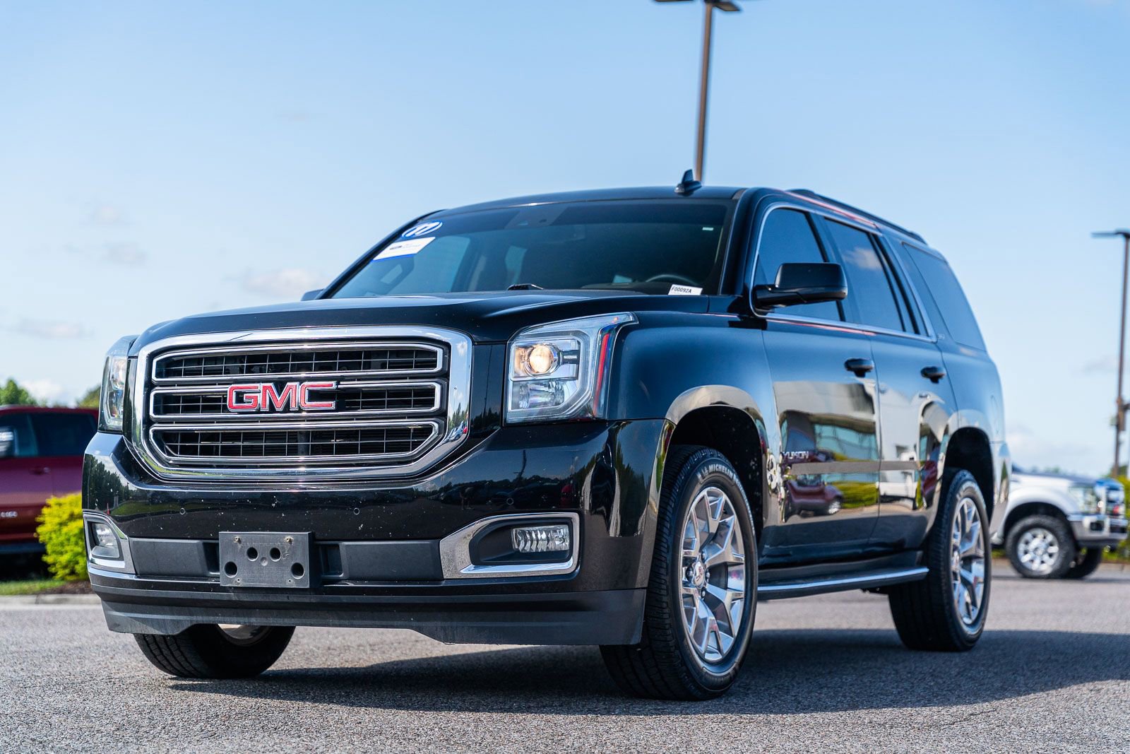 Used 2017 GMC Yukon SLT w/ Open Road Package RWD image 3