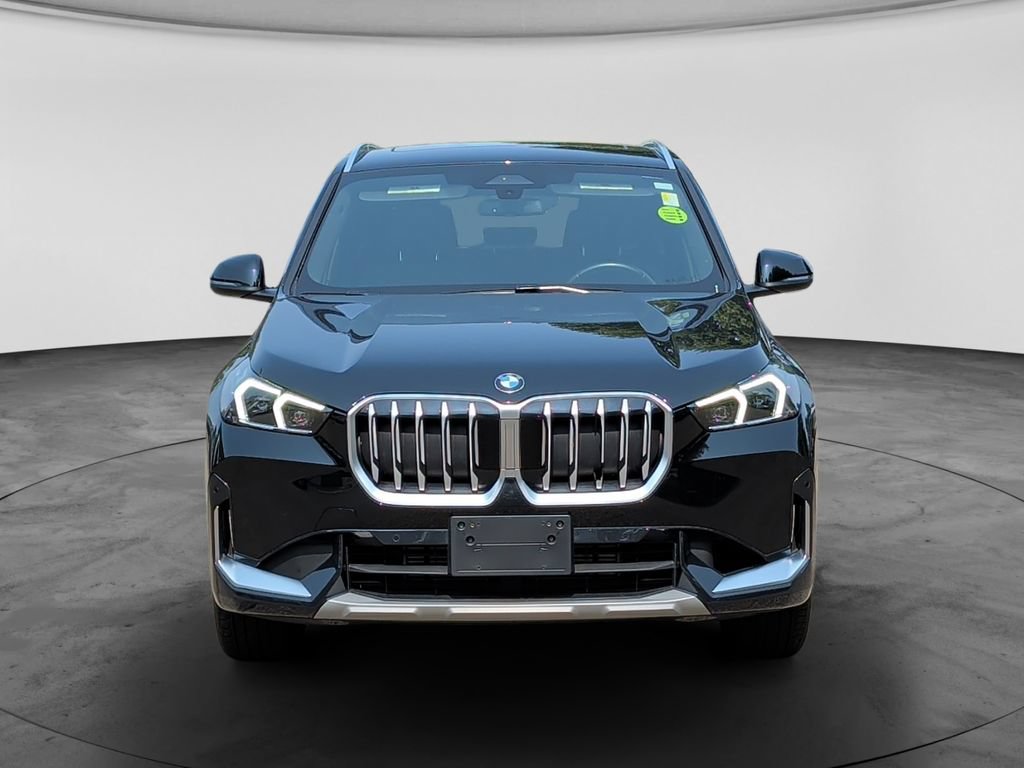 Used 2025 BMW X1 xDrive28i AWD/4WD image 2