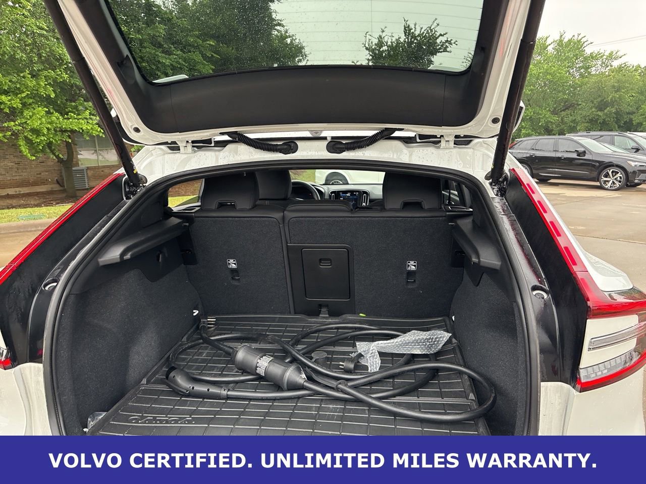 Certified 2023 Volvo C40 P8 Recharge Plus AWD/4WD image 10