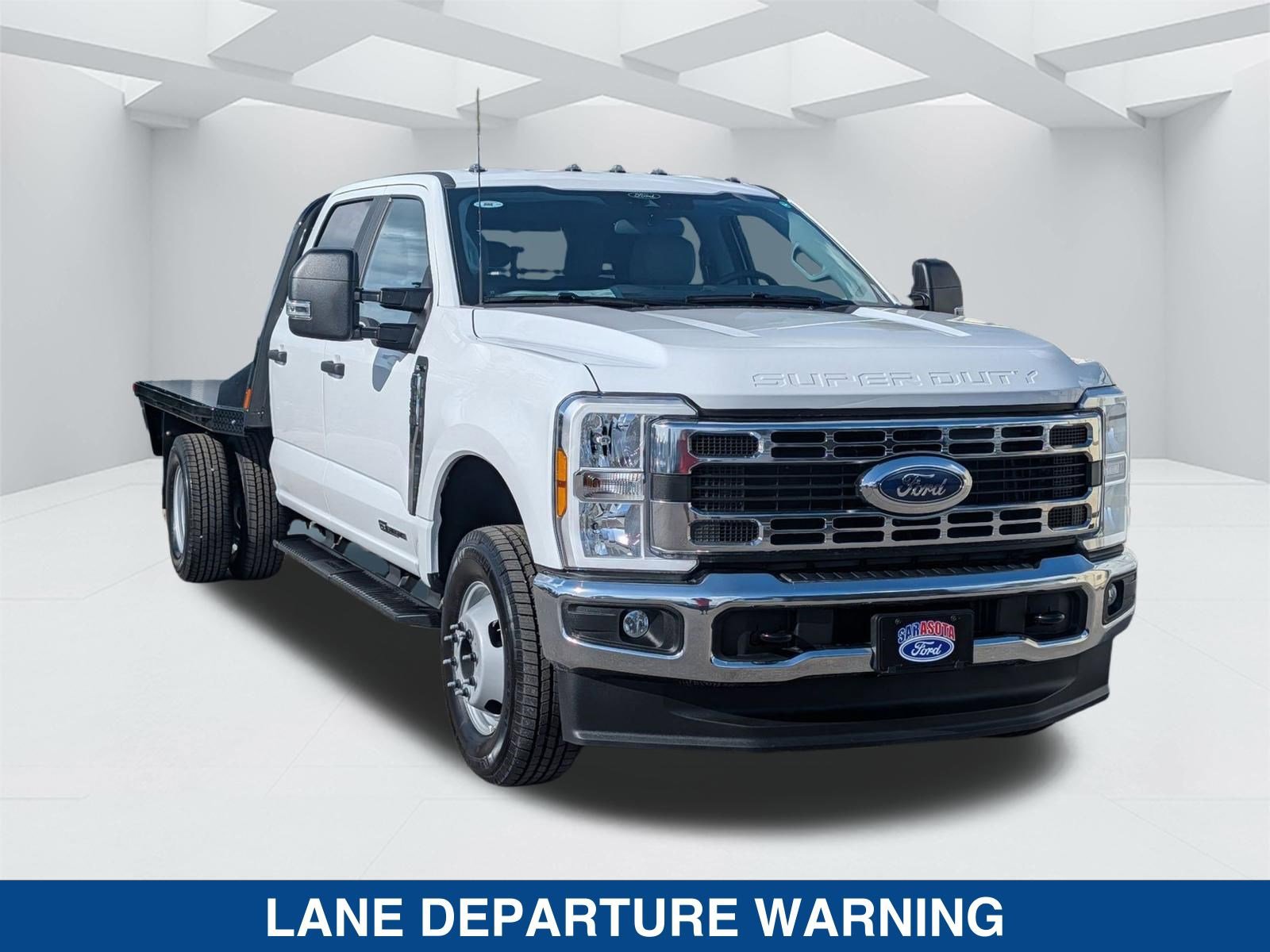 New 2026 Ford F350 XL w/ XL Chrome Package AWD/4WD video 2