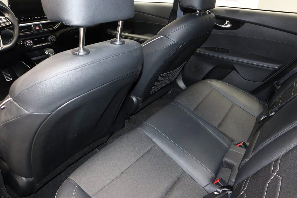 Used 2024 Kia Forte GT-Line w/ GT-Line Premium Package image 21