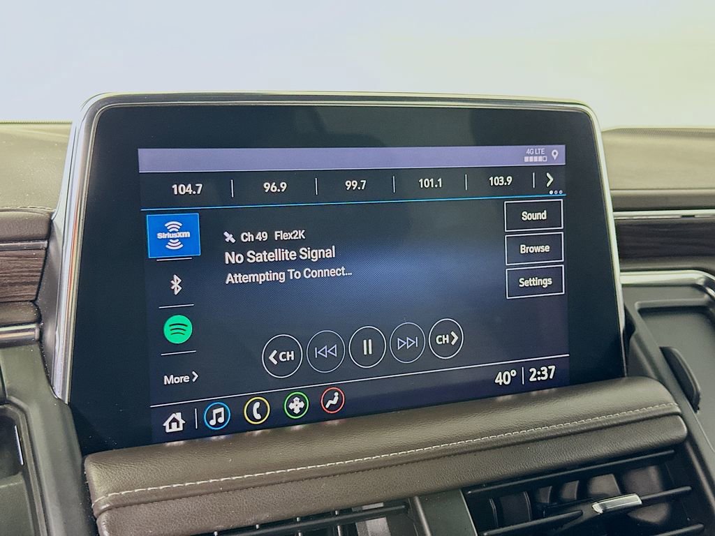 Used 2021 Chevrolet Suburban Z71 w/ Z71 Off-Road Package image 29