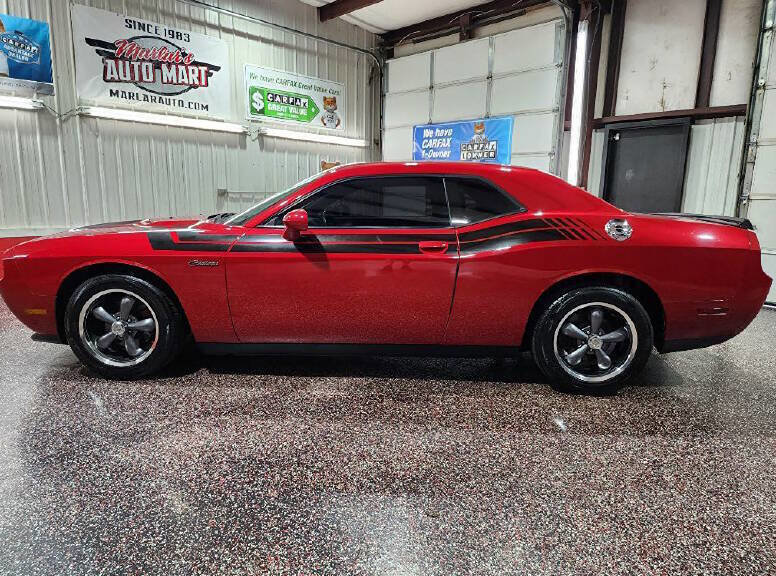 Used 2012 Dodge Challenger SXT RWD image 4