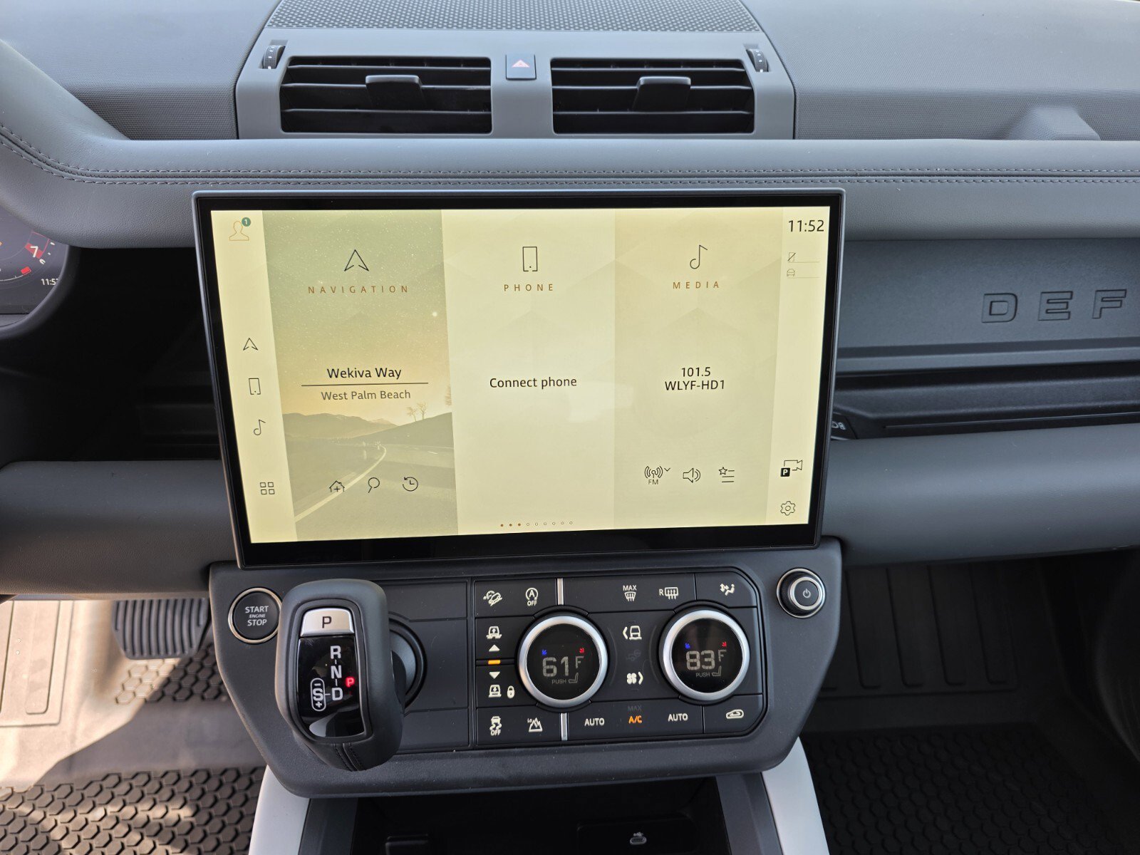 New 2026 Land Rover Defender 110 S image 17