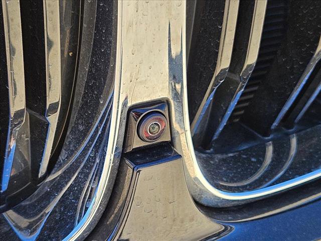 Used 2021 BMW X5 M w/ Executive Package image 4