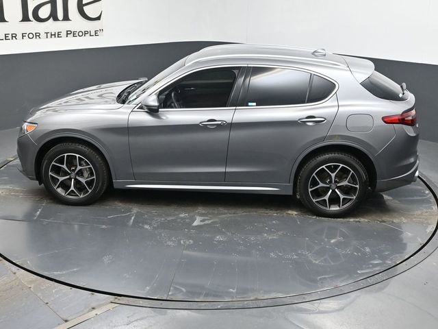 Used 2020 Alfa Romeo Stelvio Ti image 42