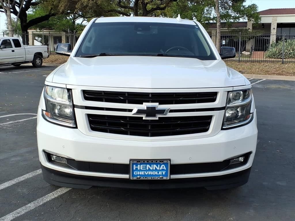 Used 2019 Chevrolet Suburban Premier w/ RST 6.2L Performance Edition RWD image 4