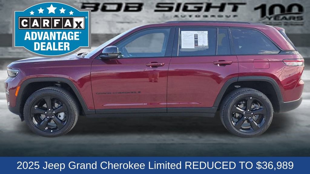 Used 2025 Jeep Grand Cherokee Limited w/ Black Appearance Package video 3