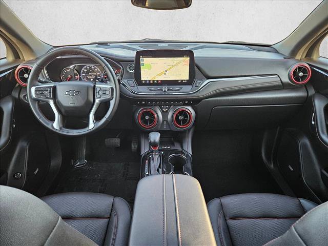 Used 2025 Chevrolet Blazer RS FWD image 18