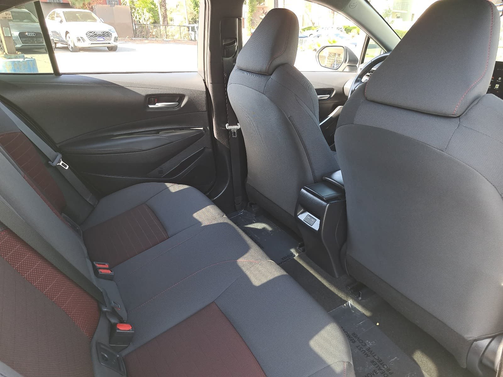 Used 2024 Toyota Corolla SE FWD image 11