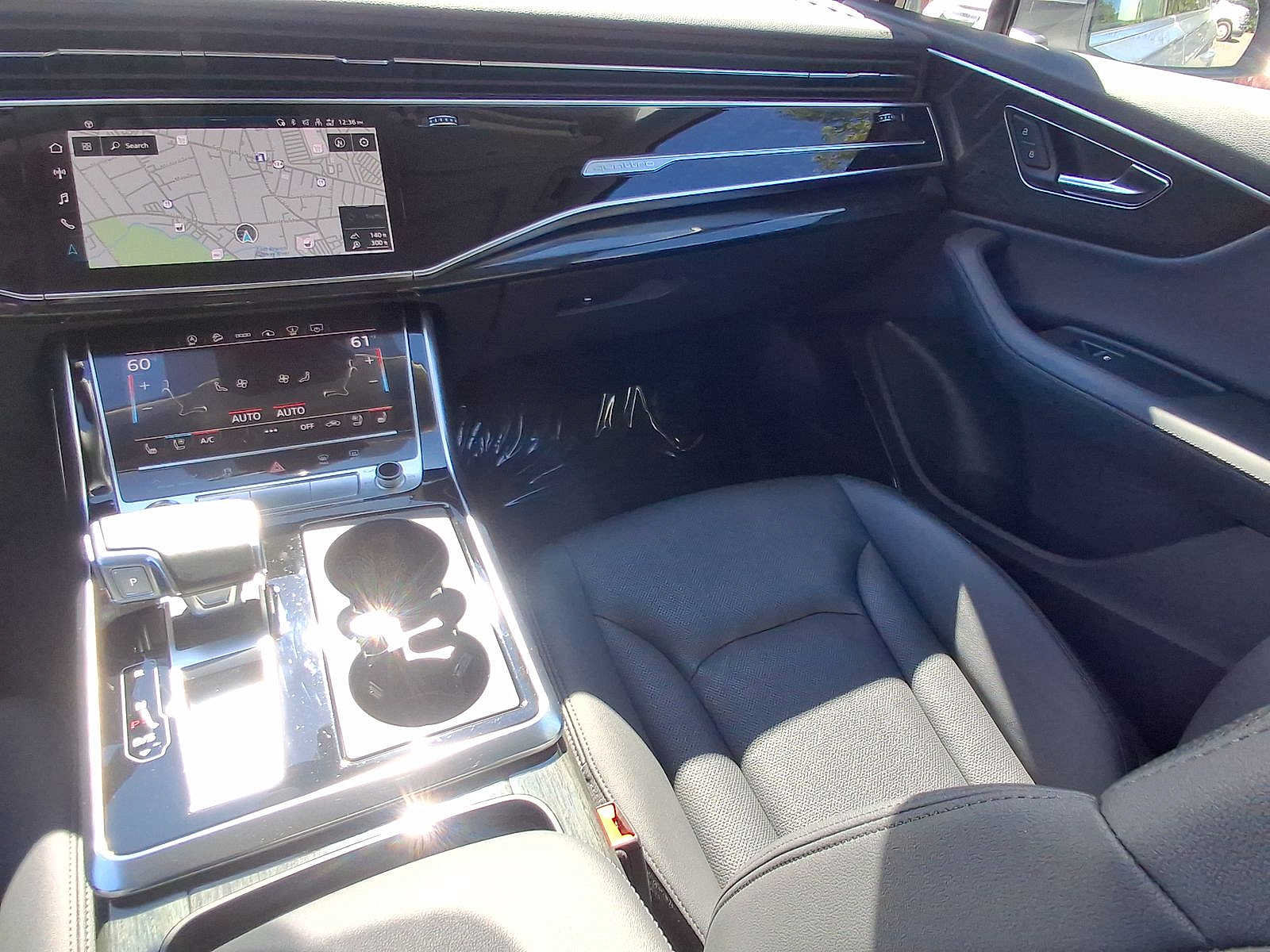 Used 2022 Audi Q7 3.0T Prestige w/ Prestige Package AWD/4WD image 11