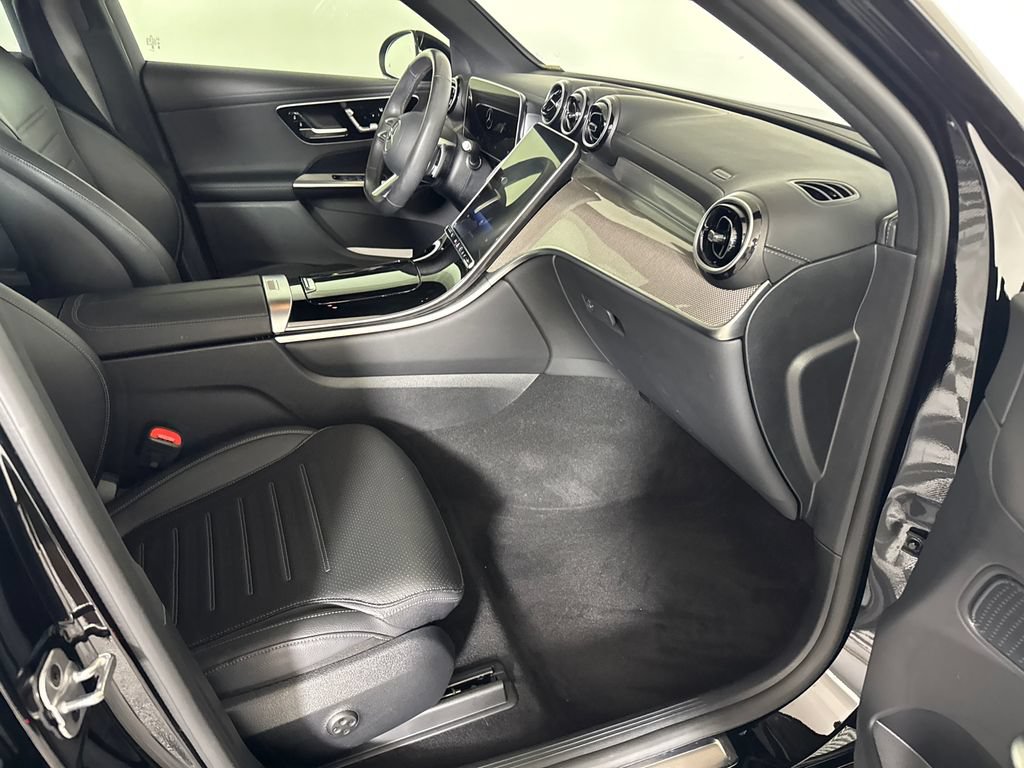 Certified 2024 Mercedes-Benz GLC 300 4MATIC image 11