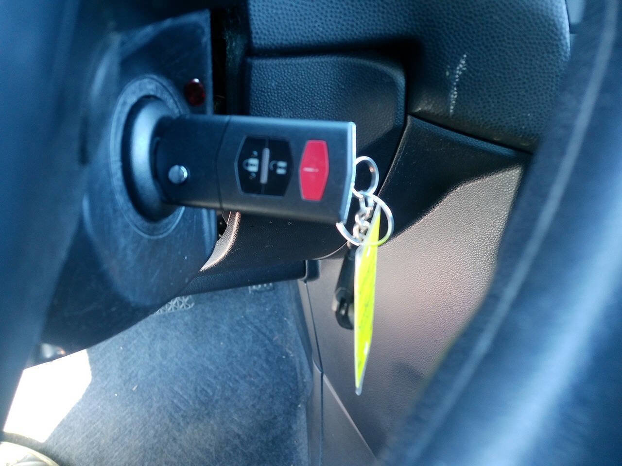 Used 2012 MAZDA MAZDA5 Sport FWD image 10