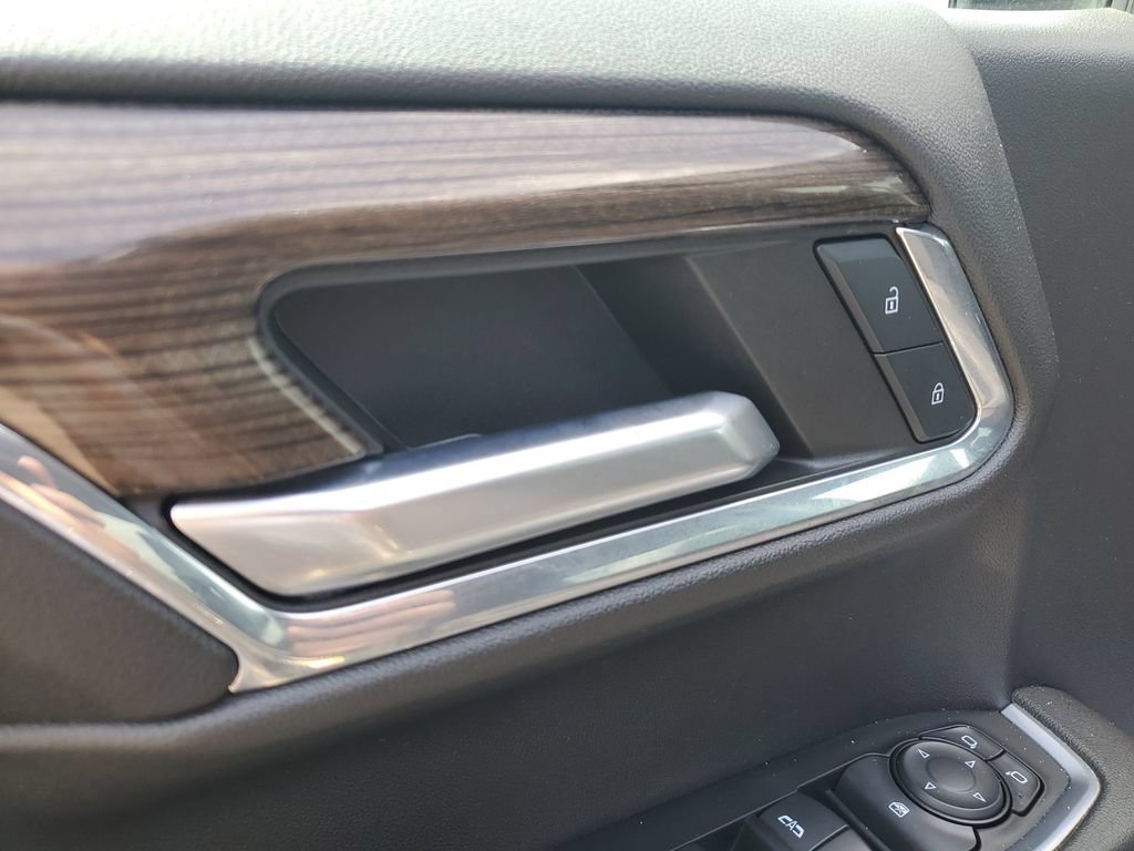 Certified 2023 Chevrolet Silverado 1500 LT AWD/4WD image 28