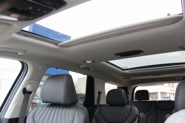 Used 2024 Hyundai Palisade Limited image 26