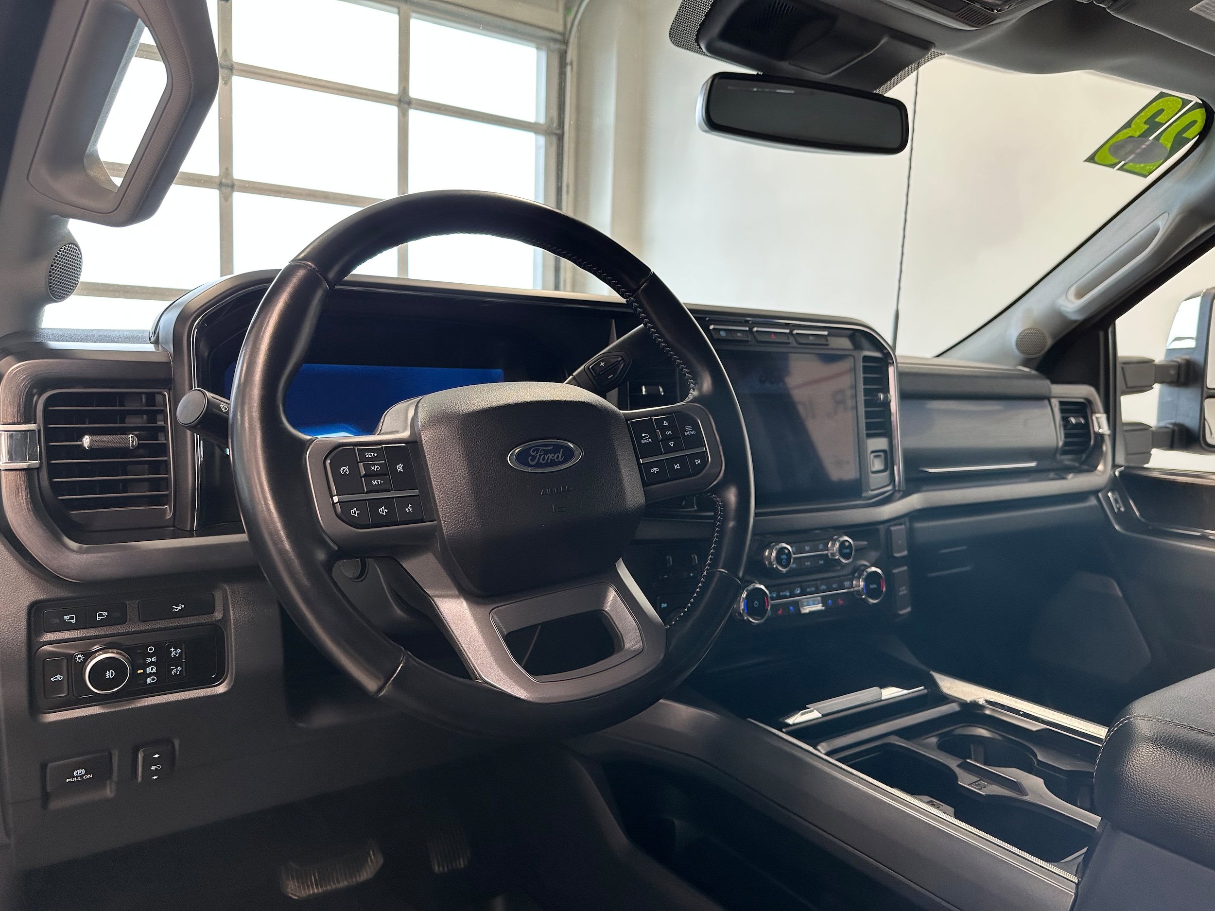 Used 2023 Ford F250 Lariat w/ Chrome Package AWD/4WD image 10