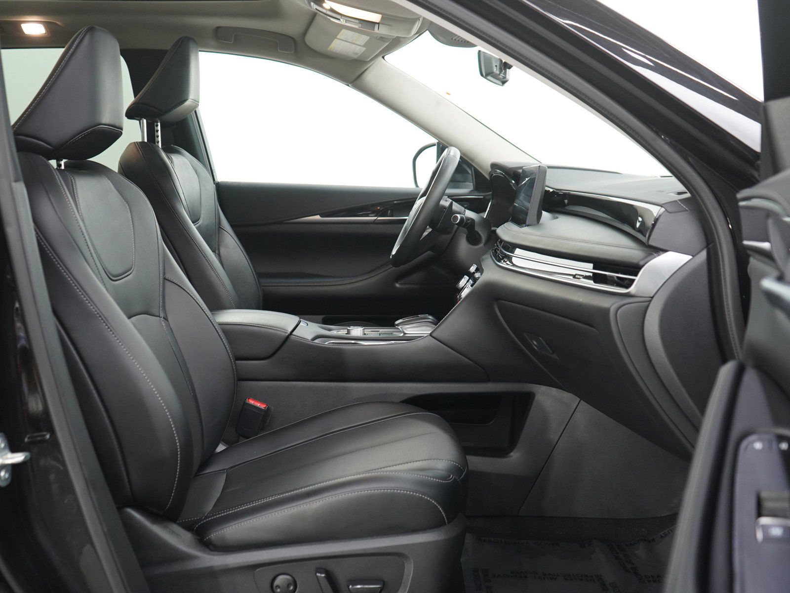 Used 2024 INFINITI QX60 Pure AWD/4WD image 11
