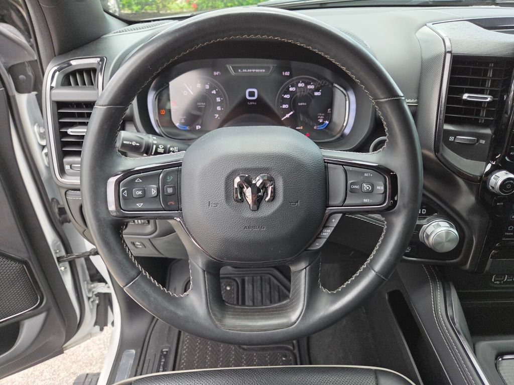 Used 2023 RAM 1500 Limited w/ Body Color Bumper Group RWD image 31