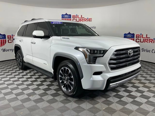 Used 2025 Toyota Sequoia Platinum image 1