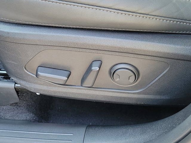Used 2025 Kia Sorento S FWD image 18