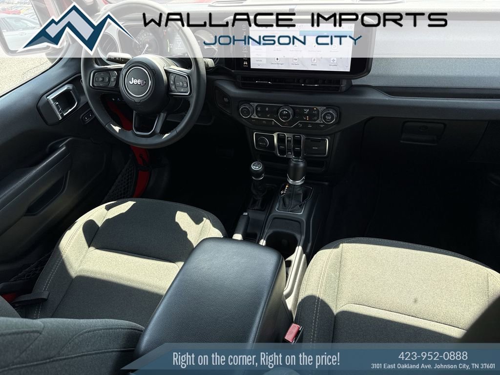 Used 2024 Jeep Wrangler Unlimited w/ Convenience Group AWD/4WD image 41