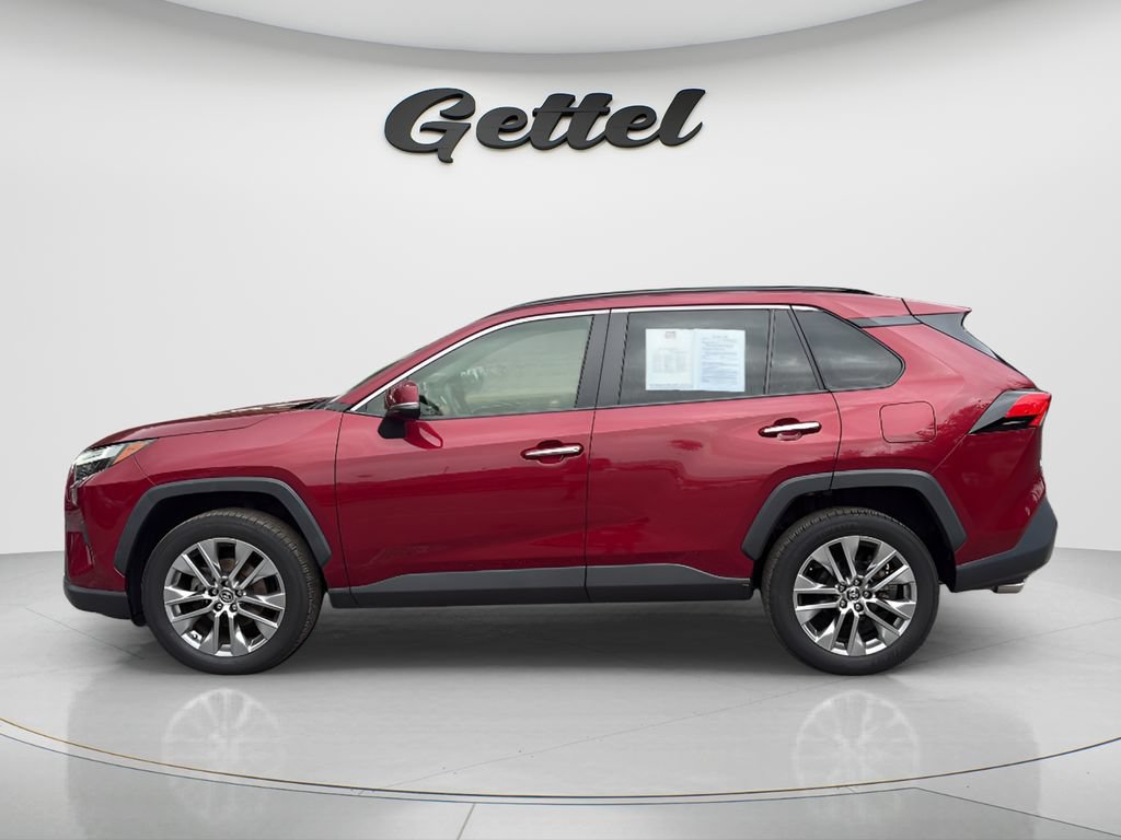 Used 2022 Toyota RAV4 Limited w/ Limited Grade Weather Package FWD image 8