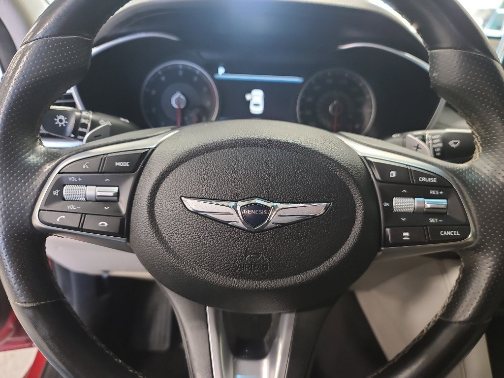 Used 2020 Genesis G70 2.0T w/ Elite Package image 13