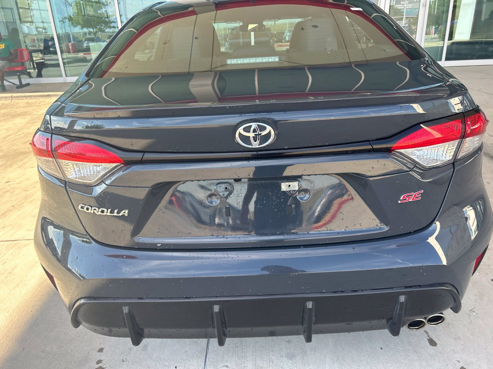 Used 2025 Toyota Corolla SE FWD image 11