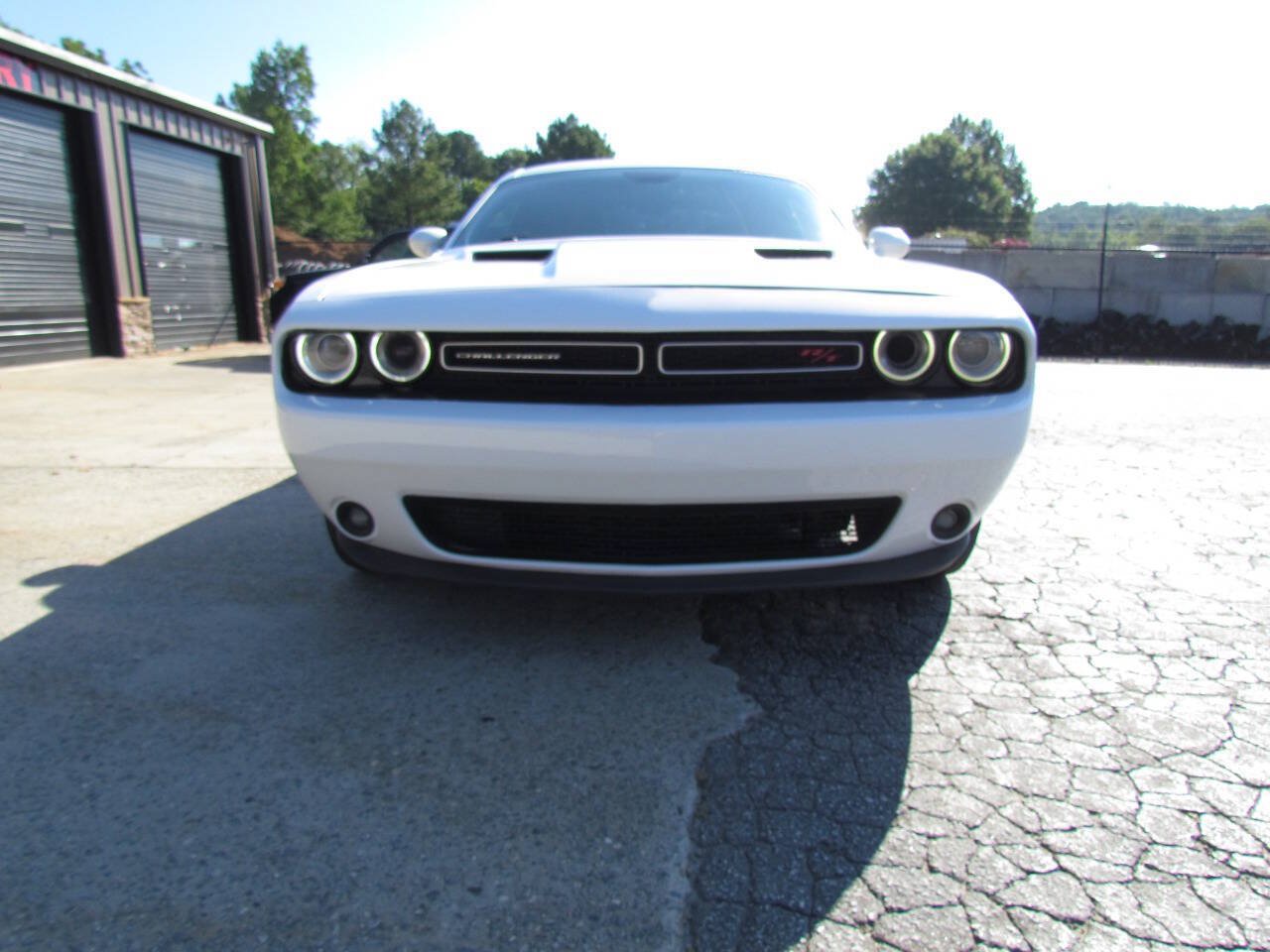 Used 2018 Dodge Challenger R/T RWD image 8