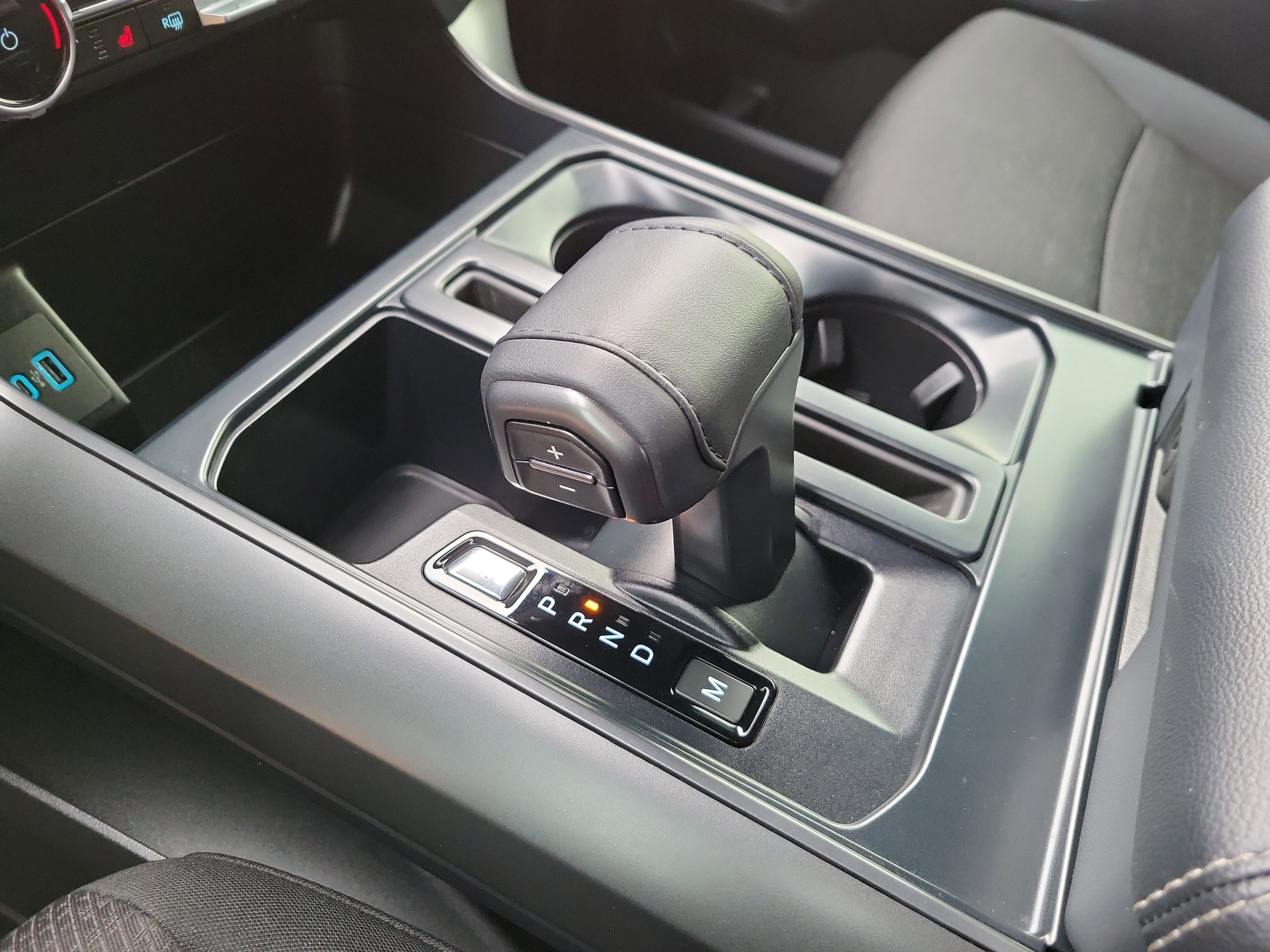 Used 2024 Ford F150 XLT w/ Equipment Group 302A MID image 24