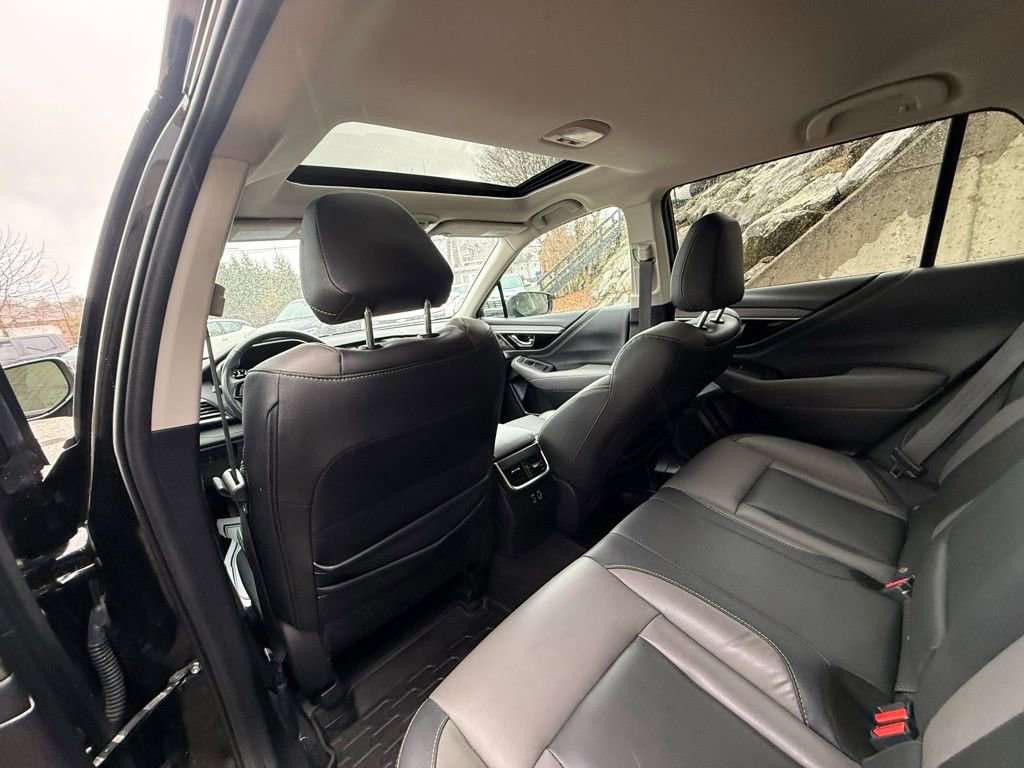 Used 2024 Subaru Outback Onyx Edition image 19