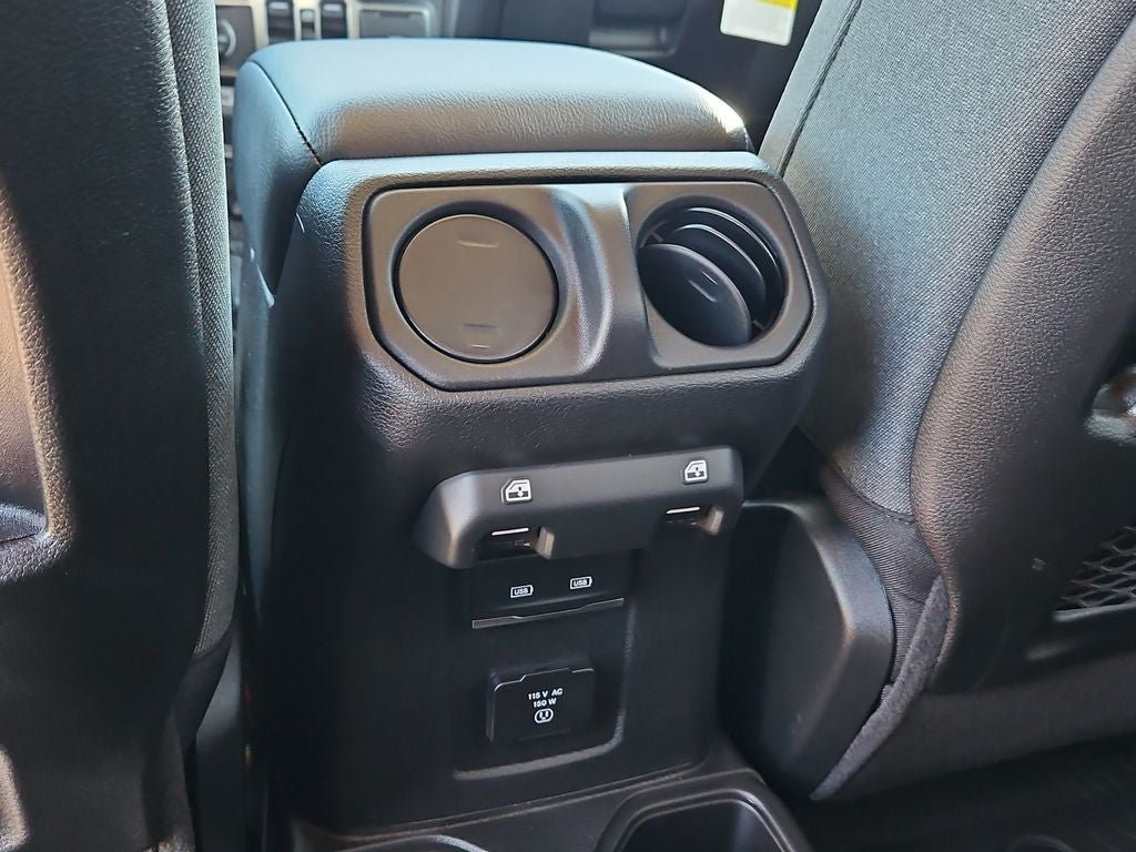 New 2026 Jeep Wrangler Unlimited Rubicon AWD/4WD image 19