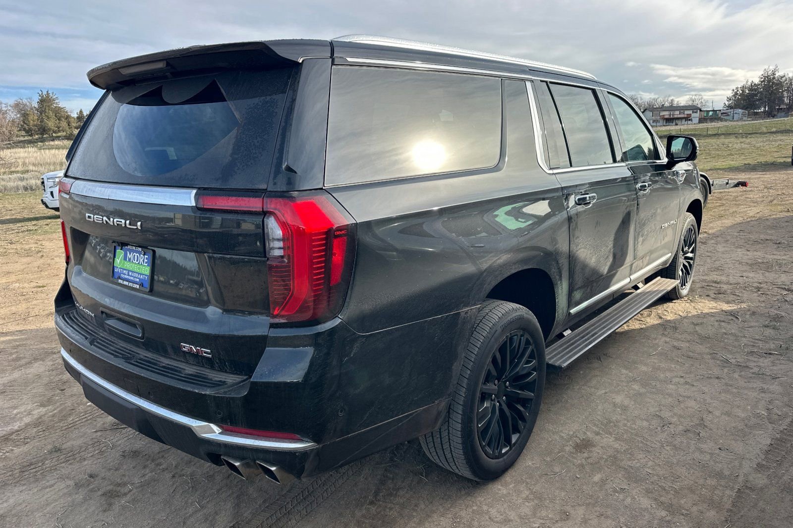 Used 2026 GMC Yukon XL Denali w/ Sun & Power Step Package image 2