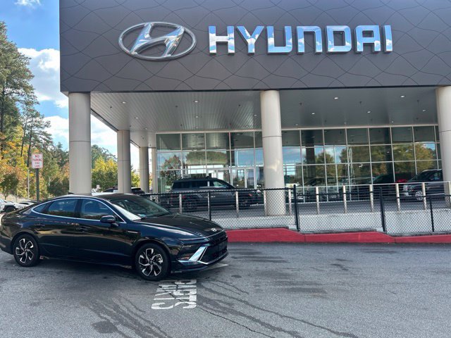 Used 2024 Hyundai Sonata SEL FWD image 1