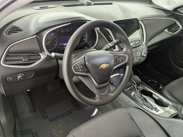 Used 2023 Chevrolet Malibu LT image 11