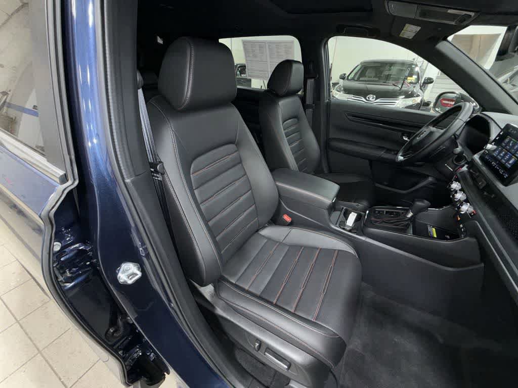 Used 2025 Honda CR-V Sport-L image 16