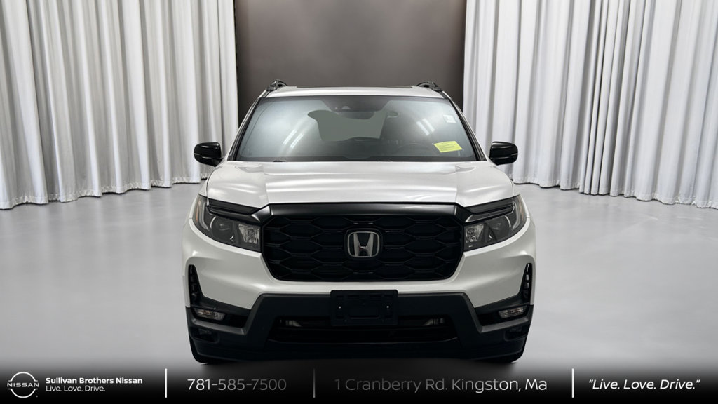 Used 2023 Honda Passport Elite image 2