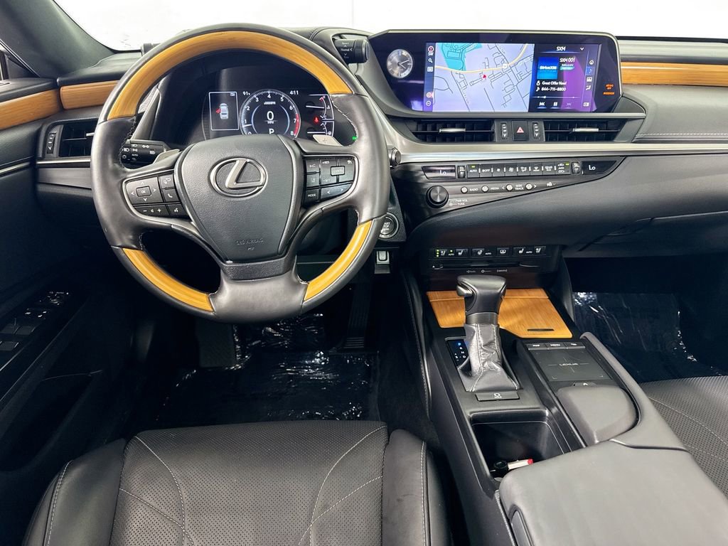 Used 2020 Lexus ES 350 Luxury w/ Accessory Package image 28