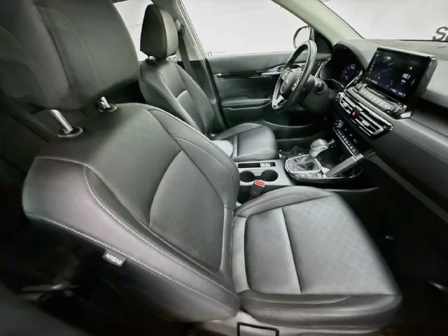 Used 2021 Kia Seltos SX w/ SX Sunroof Package AWD/4WD image 30