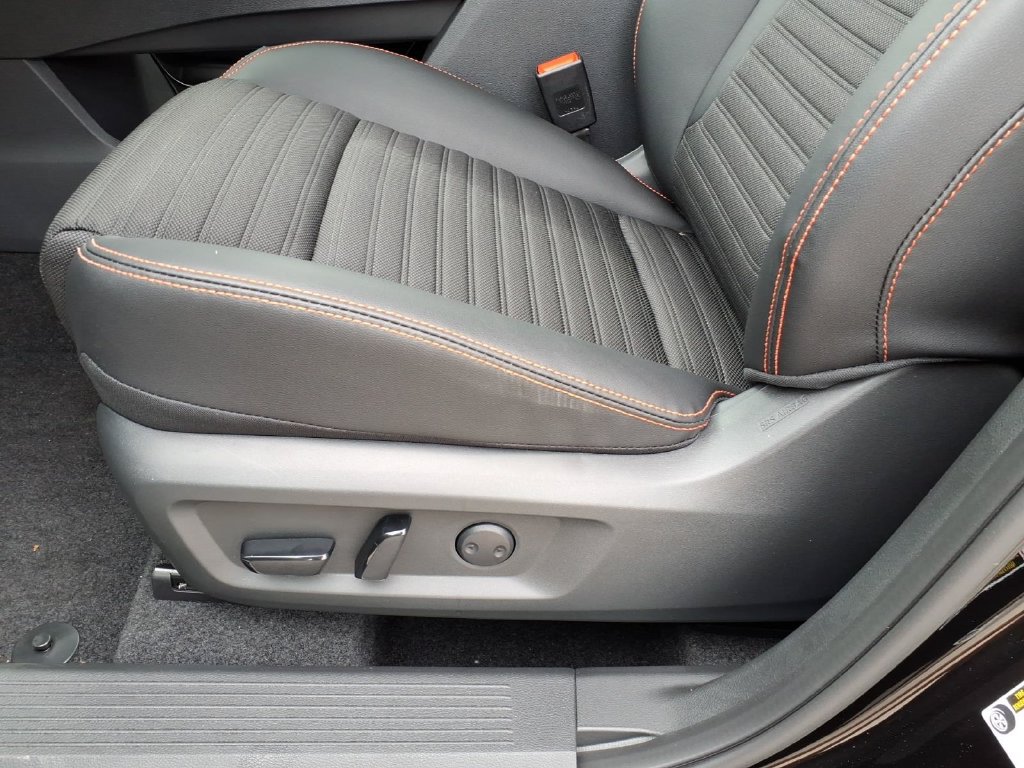 New 2026 Nissan Rogue SV AWD/4WD image 14
