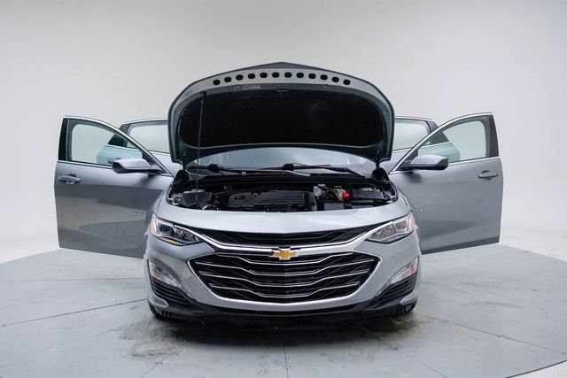Used 2024 Chevrolet Malibu LT FWD image 16
