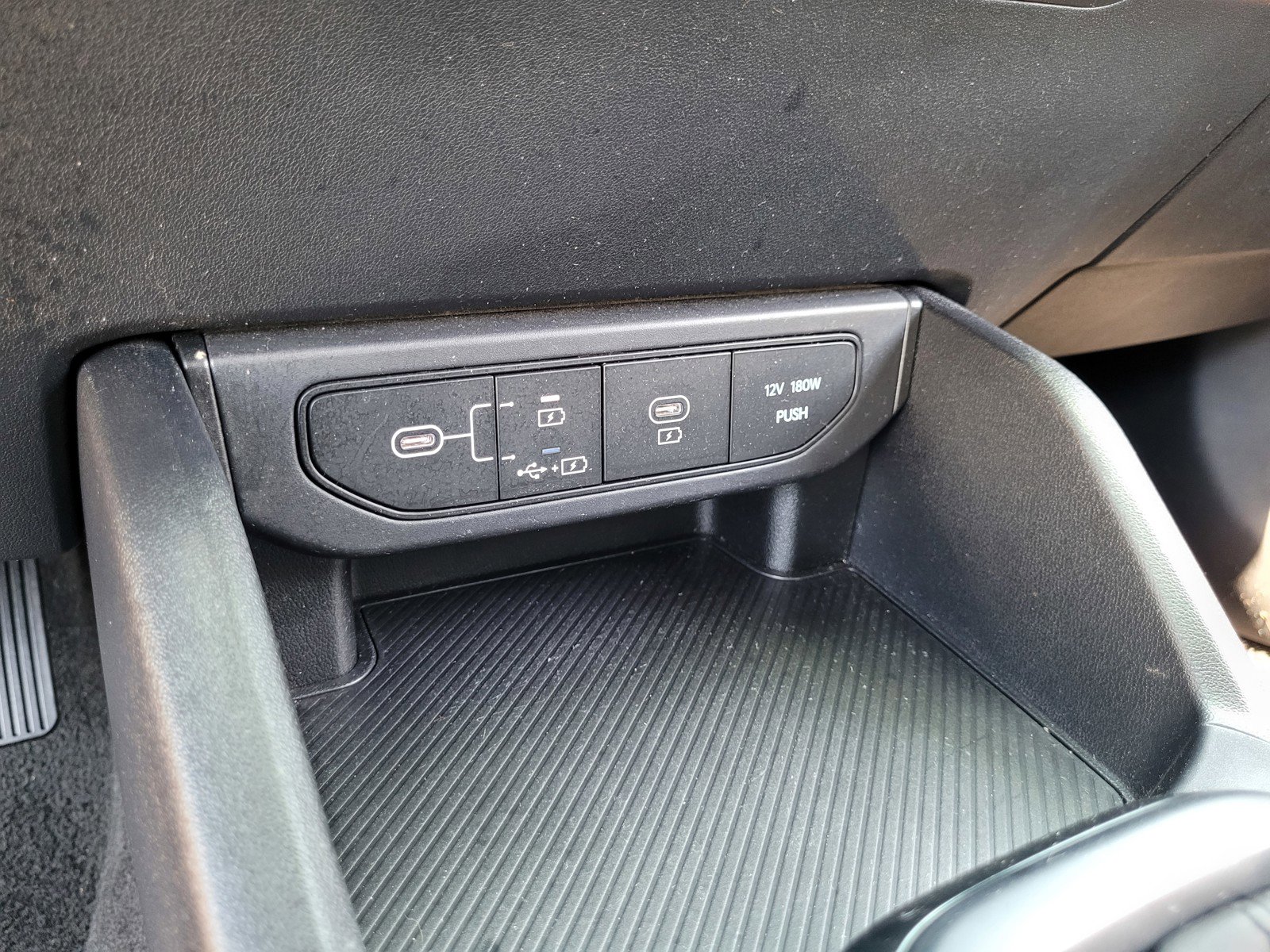 Used 2025 Kia K4 LXS FWD image 20