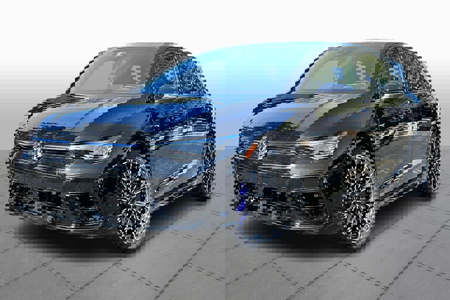 New 2026 Volkswagen Golf w/ Euro Style Package