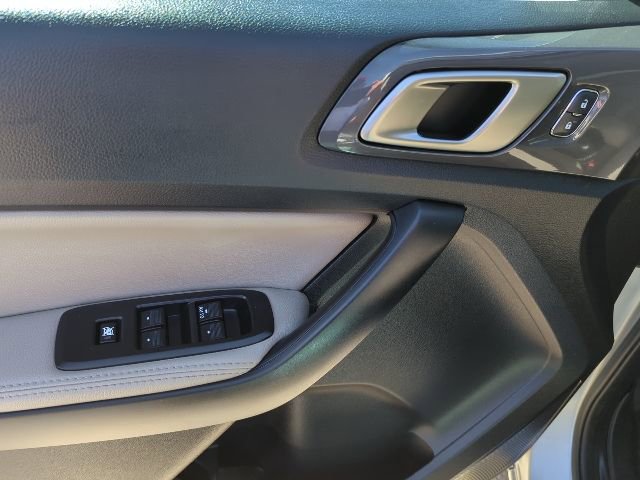 Used 2019 Ford Ranger Lariat w/ FX4 Off-Road Package AWD/4WD image 17