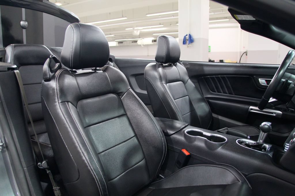 Used 2021 Ford Mustang Premium w/ Black Accent Package RWD image 6